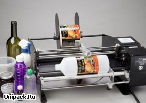 Полуавтоматическая этикетировочная машина без смотчика тары