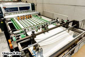 Услуги высокоточной поперечной резки давальческого картона или бумаги из ролей в листы в Москве